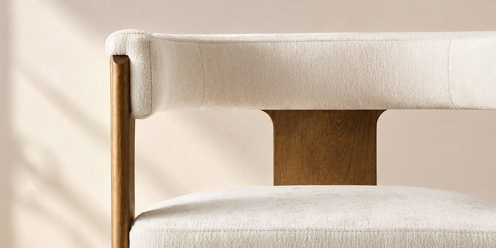 Curved Back That Supports Naturally
