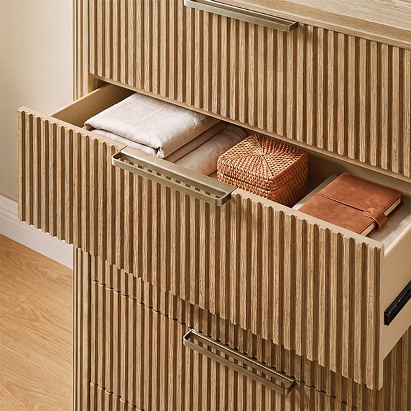 Dovetail and Soft-Close Drawer