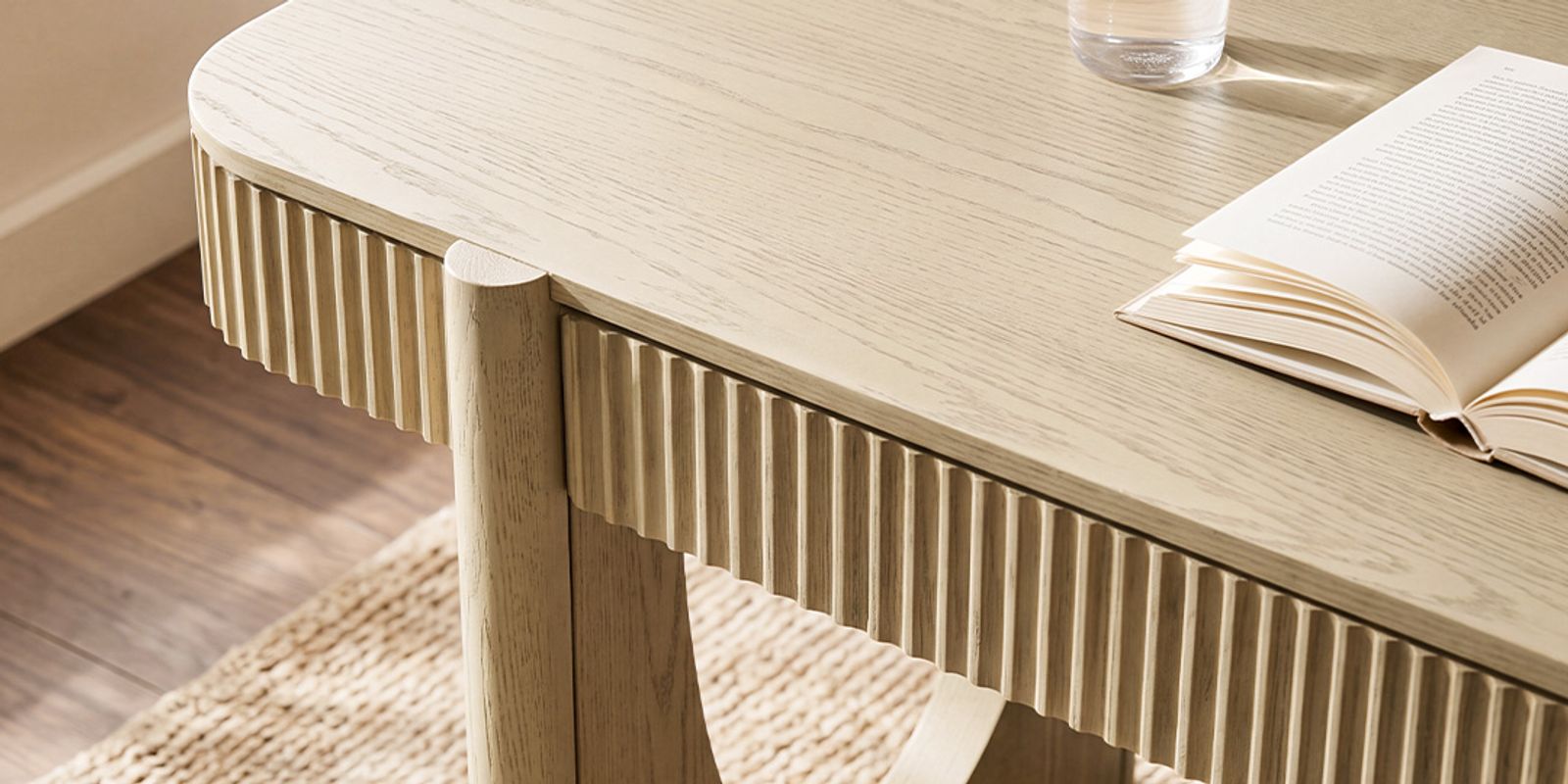 Soft Curves, Sculpted Fluting