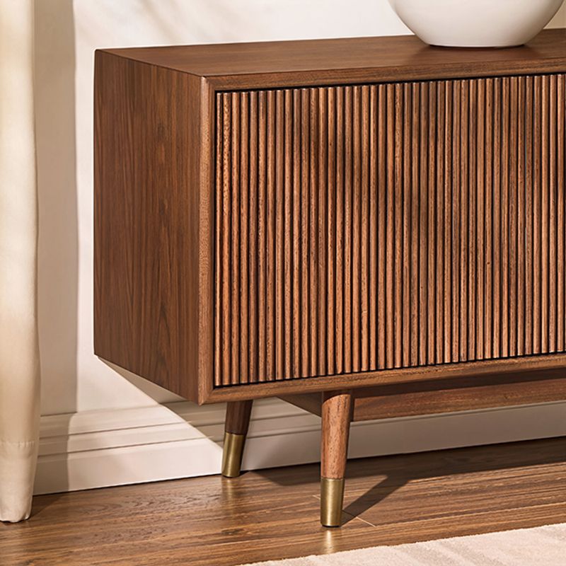 Fluted Texture, Clean Lines