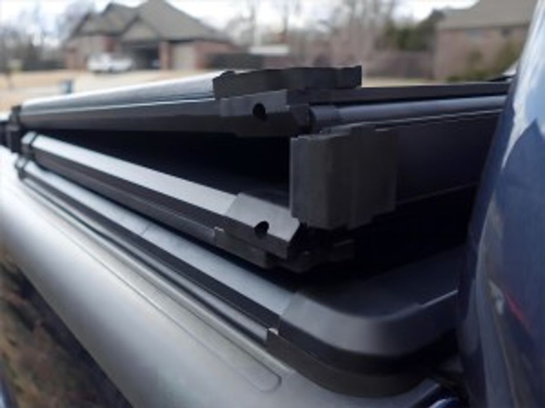 Stable Hinge