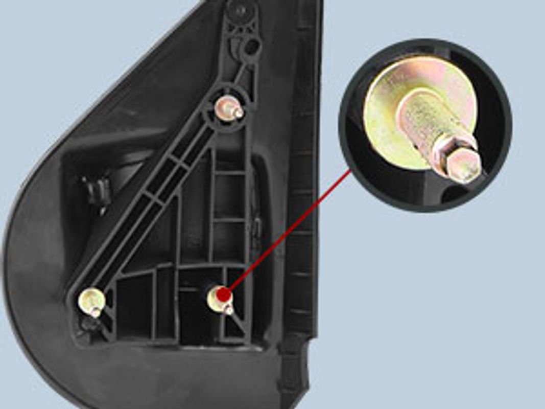 Aluminum Studs Triangle Base