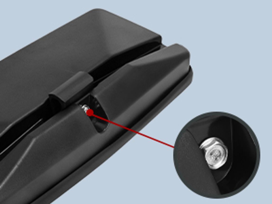 Aluminum Studs Triangle Base