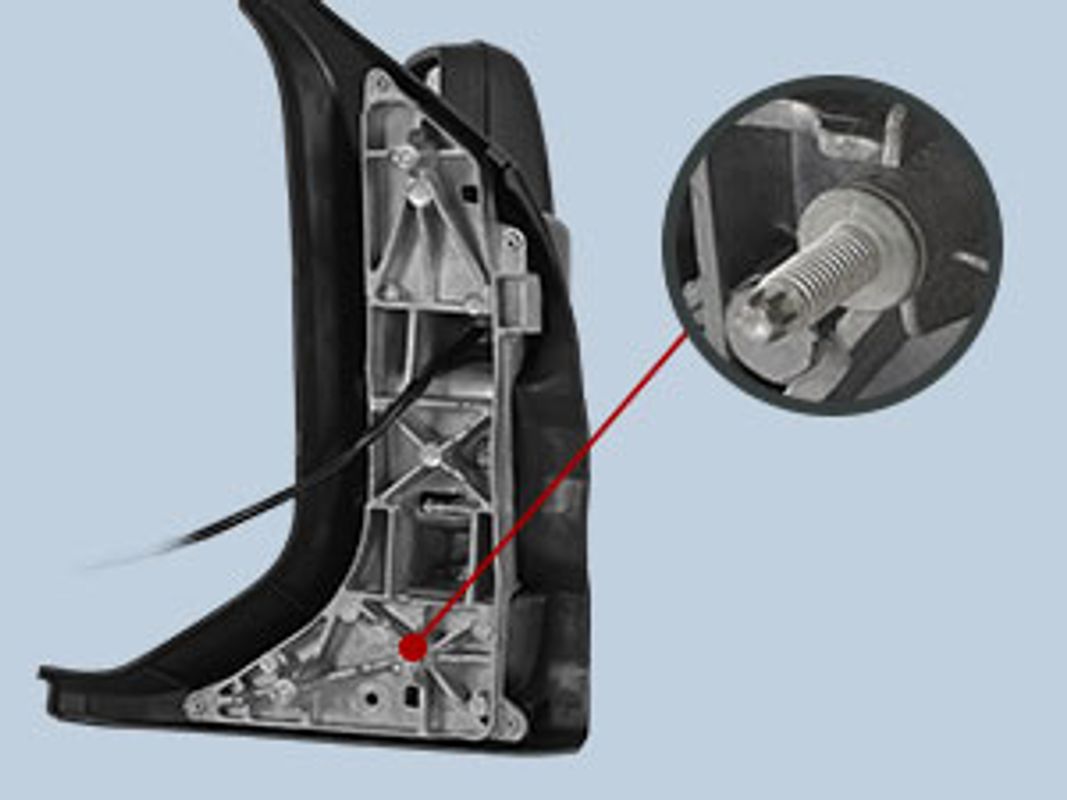 Aluminum studs Triangle Base