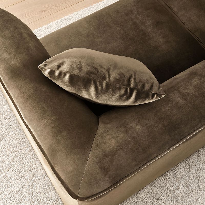 Benton Sectional Sofa