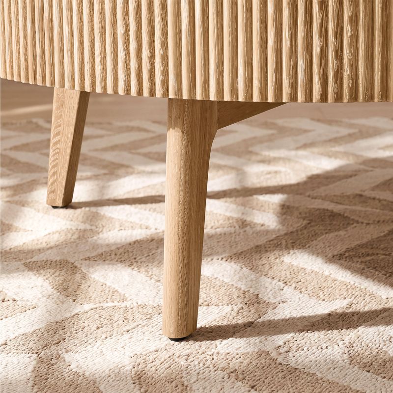 Magnus 39" Lift-Top Oak Coffee Table