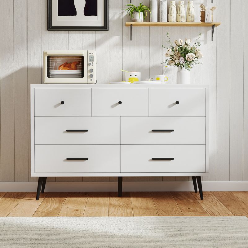 Front view of white 7 drawer dressers