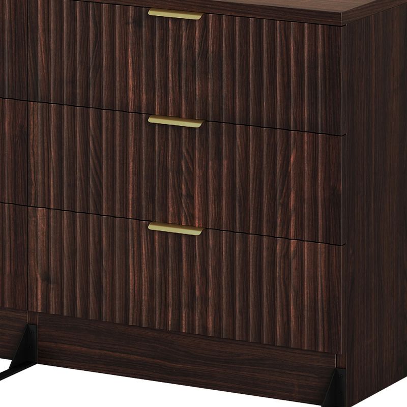 dresser with 6 drawers