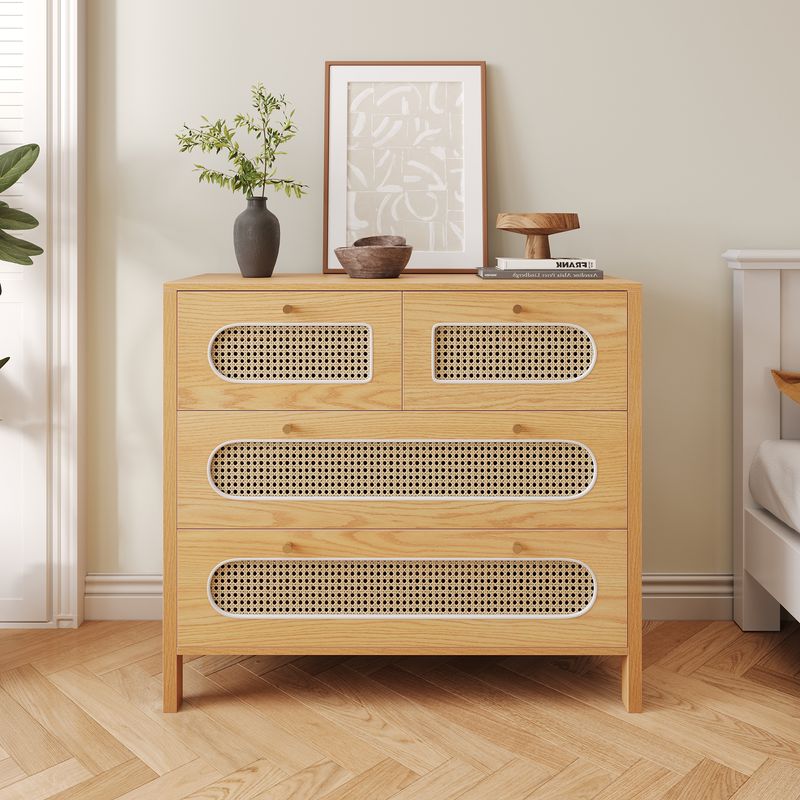 Front view of the 4 drawer chest dresser​