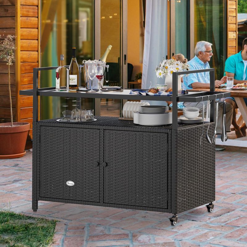 portable wicker bar table