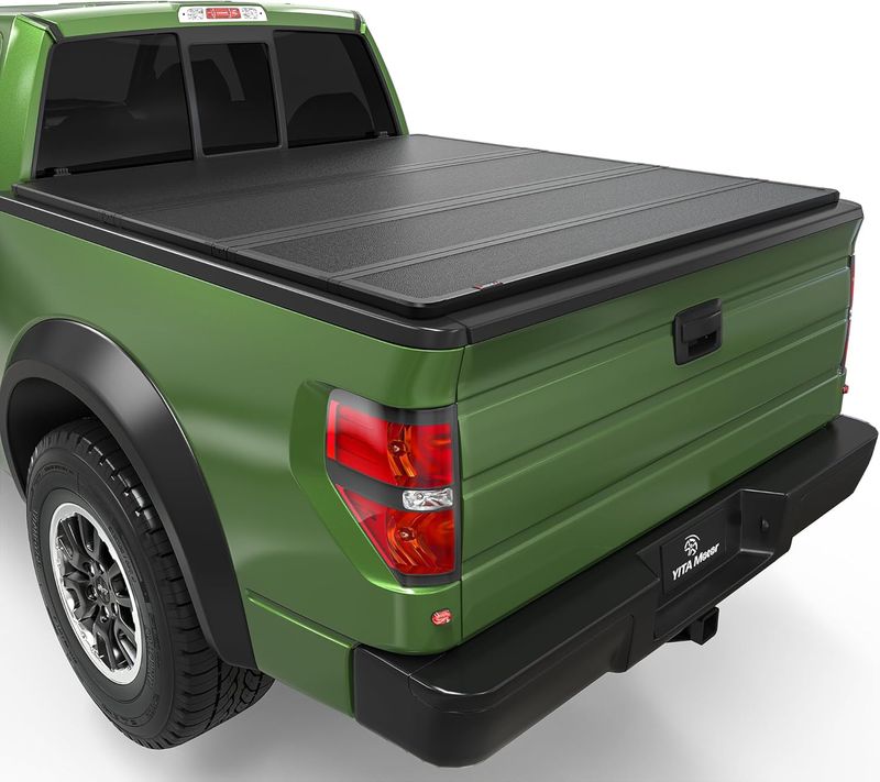 Ford F-150 tonneau cover，F150 bed cover 2015-2025，5.5ft truck bed cover，Quad fold hard tonneau，Aluminum truck bed cover，Heavy-duty F-150 accessories， YITAMOTOR tonneau cover，F150 short bed cover