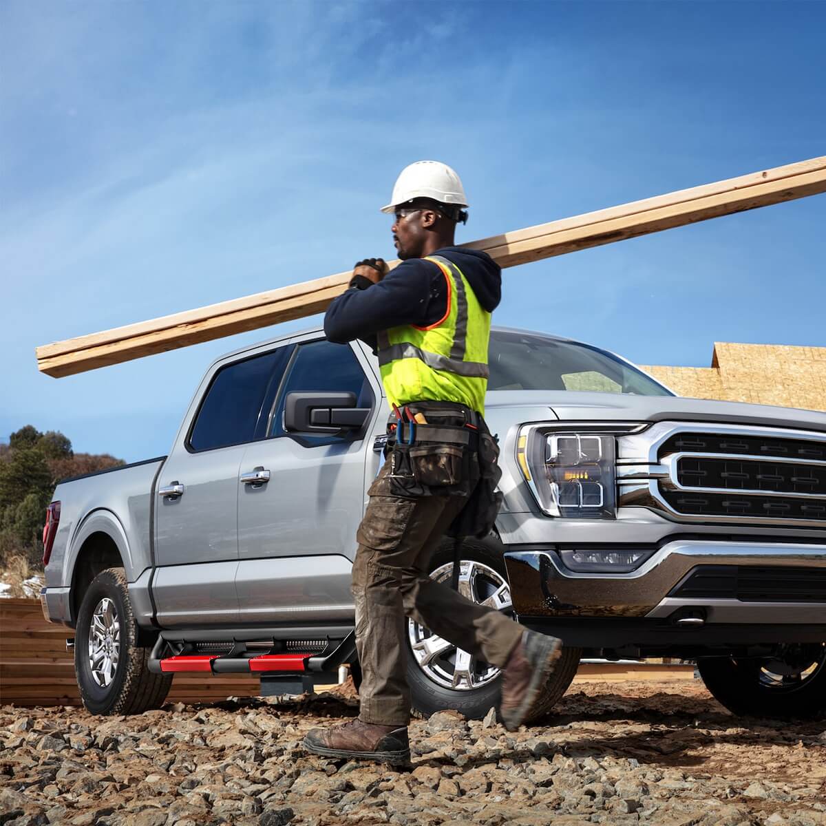 Side view of OEDRO Running Boards for 2015-2024 Ford F-150 SuperCrew Cab & 2017-2024 Ford F-250 F-350, Textured Nerf Bar Truck Side Steps