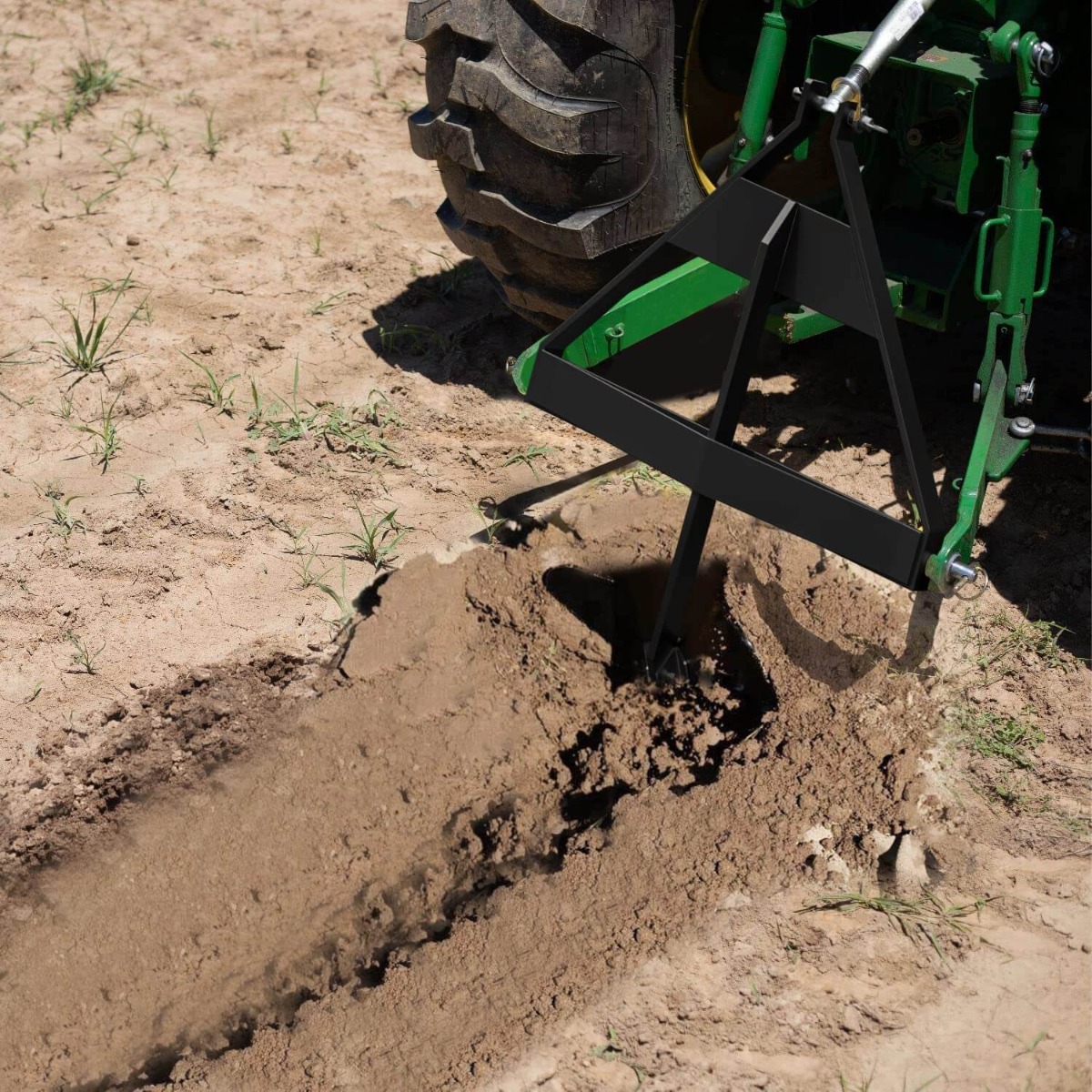 Side view of YITAMOTOR® Middle Buster for Category 1, 3 Point Quick Hitch Tractors, Heavy Duty Steel Potato Plow