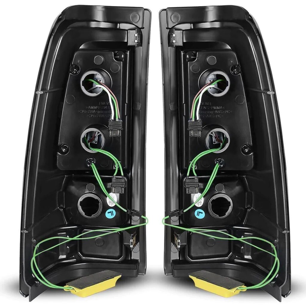 Side view of YITAMOTOR® 1999-2002 Chevy Silverado Headlights Lamps + LED Tail Lights Black